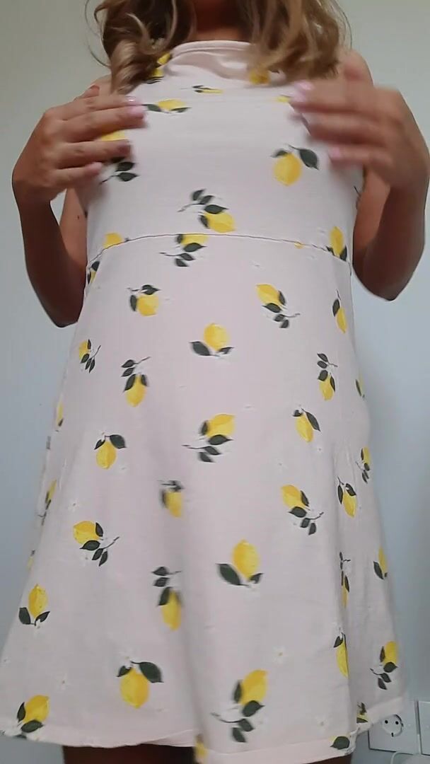 Do you like the way my boobies dance? ????