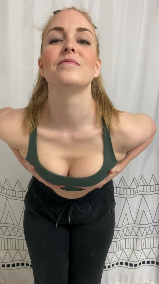 Just another Tuesday tiny titty drop