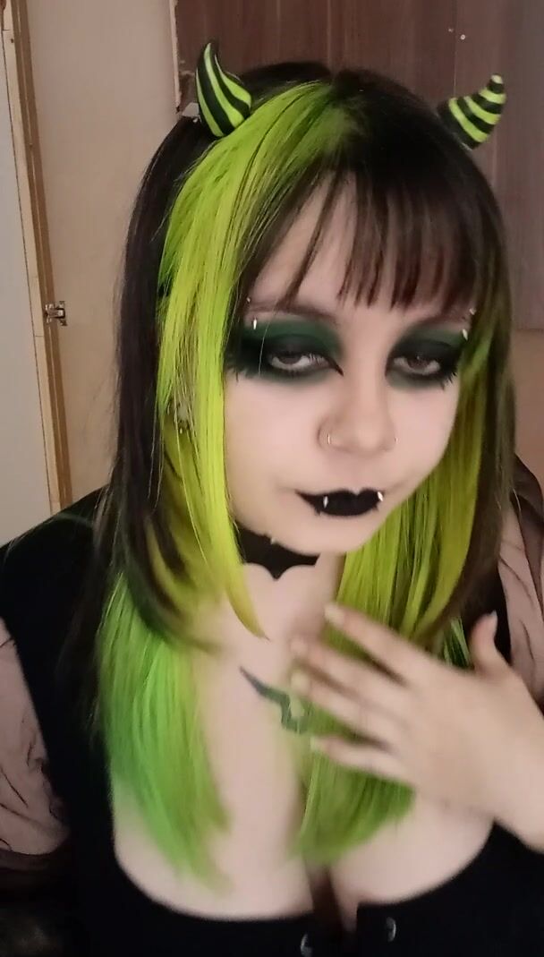 i love having them played with, wanna play and watch them bounce?