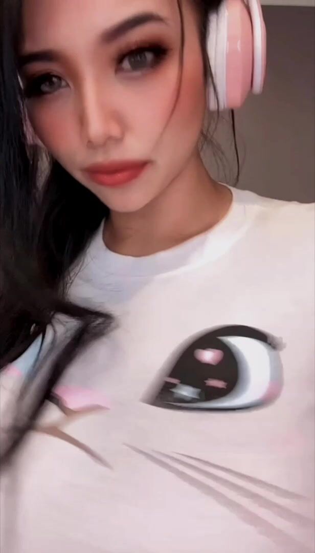 Life isn’t always serious. Here’s some boobies ???? ????