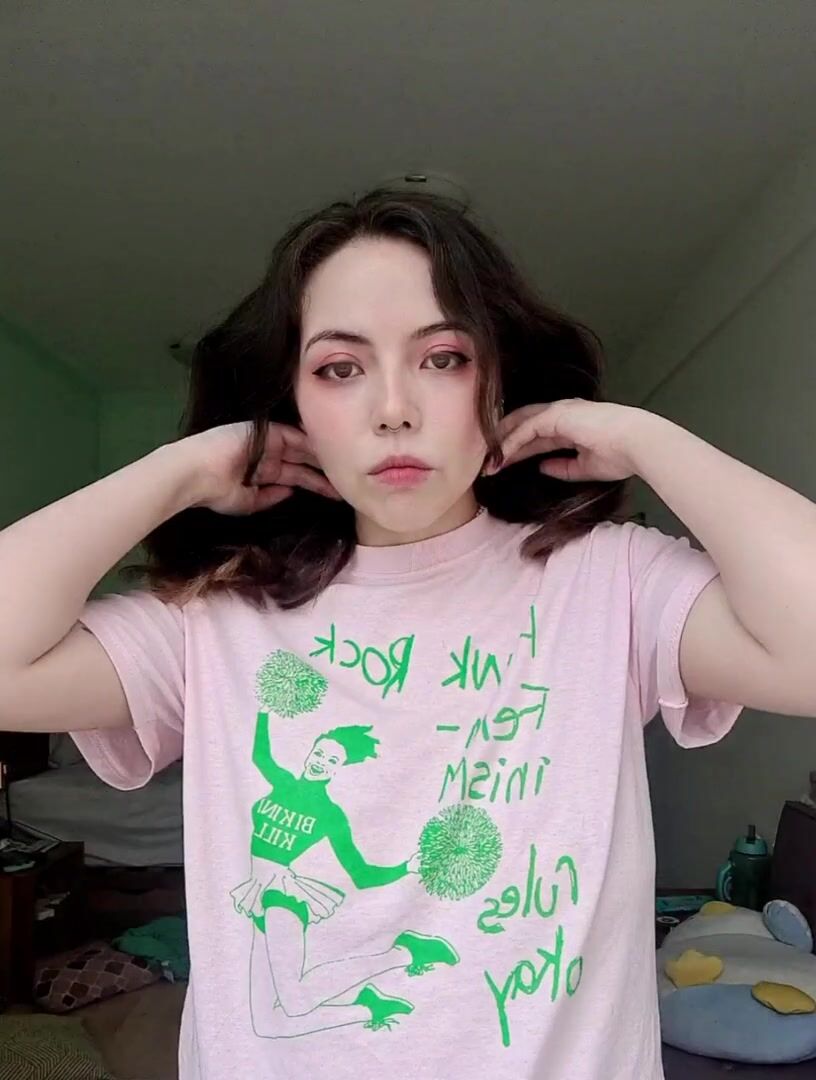 my date cancelled on me, so you're my date now