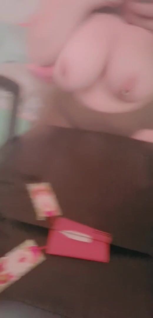 These titties, they bounce ????