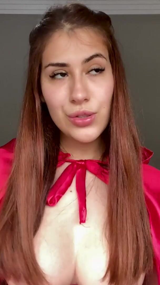 Who’s looking for a legal teen with juicy tittys?