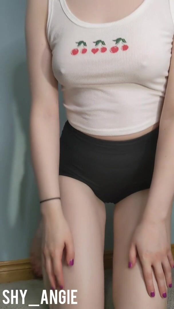 Do you like bouncy petite boobies too?