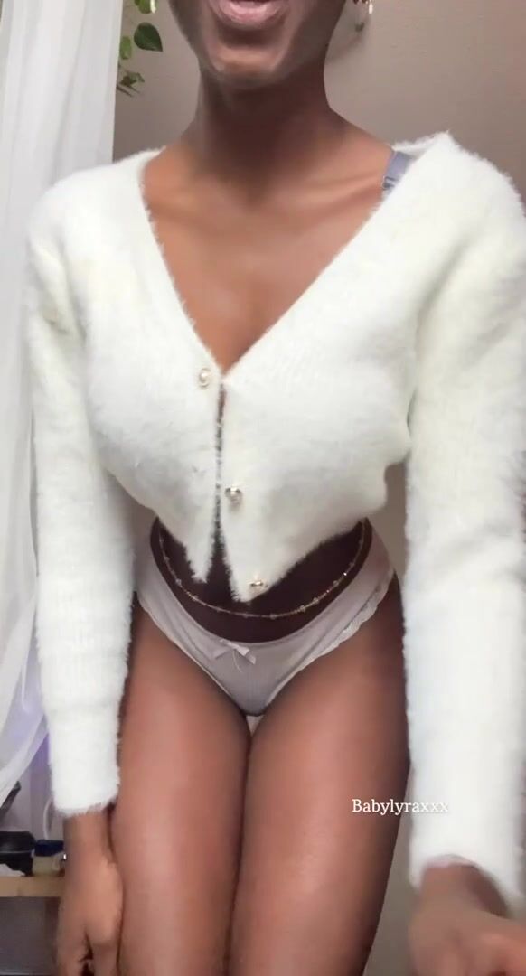Do you like how I shake my full natural tits? ;)