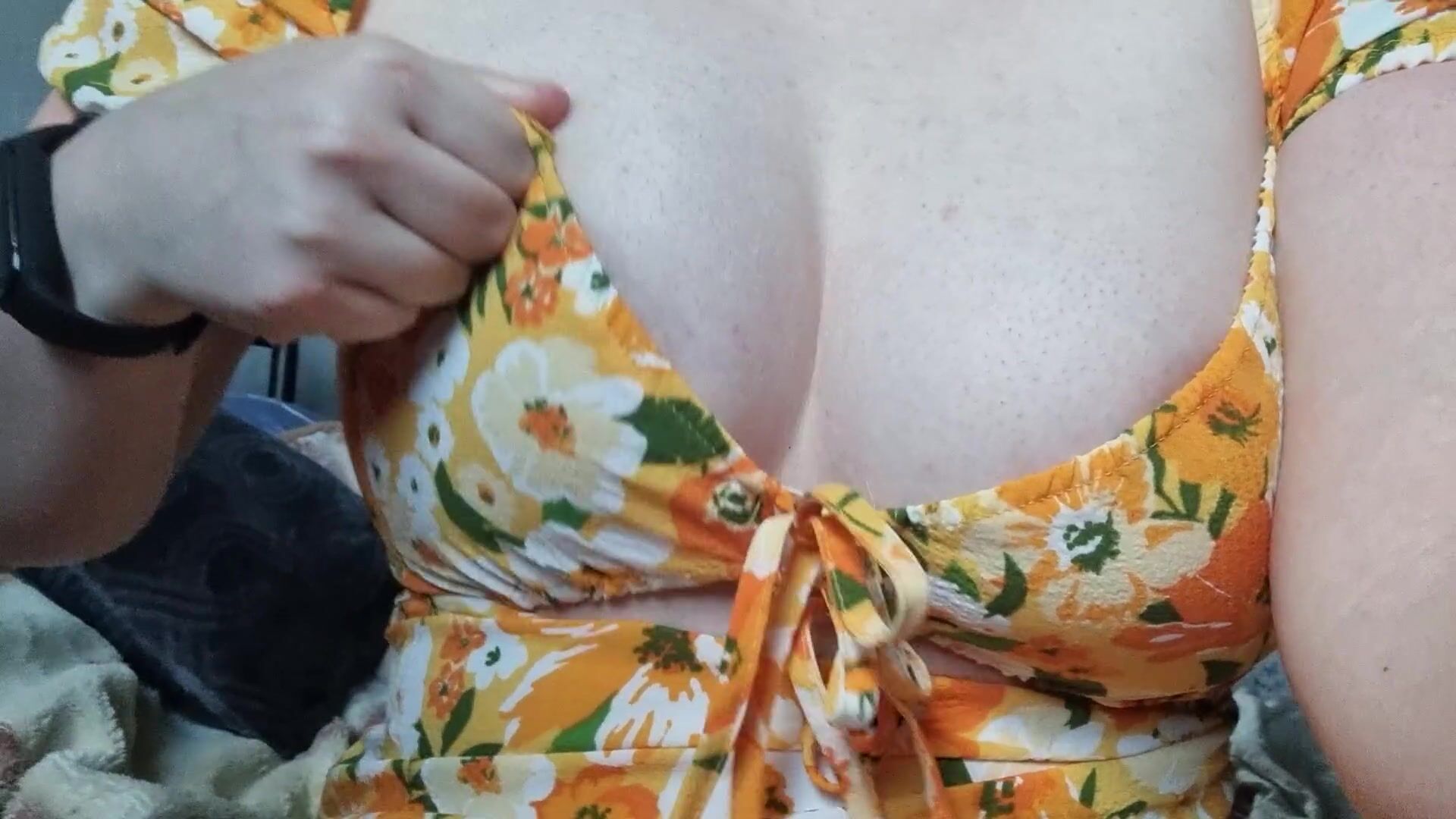 In this dress, my breasts look perfect, right?
