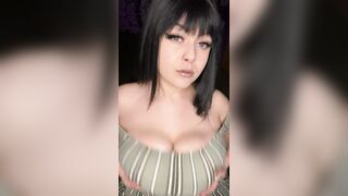 Boob Bounce: I love going braless in this outfit #4