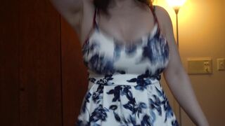 Boob Bounce: I heard you might enjoy my bouncing tits in a sundress xx #4