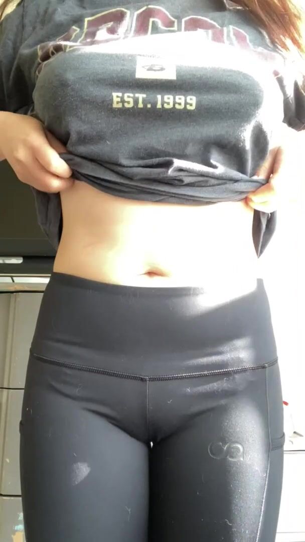 When I wake up I eat a good breakfast and show my body off to the Internet