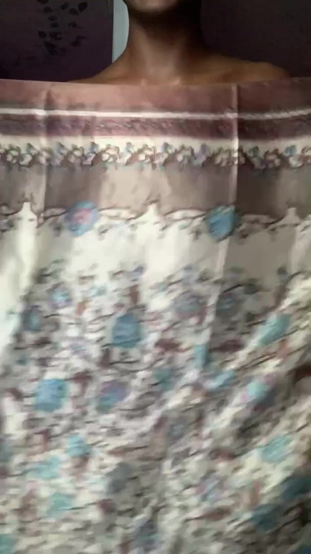 Can we appreciate seeing boobs bounce from the back? ;)