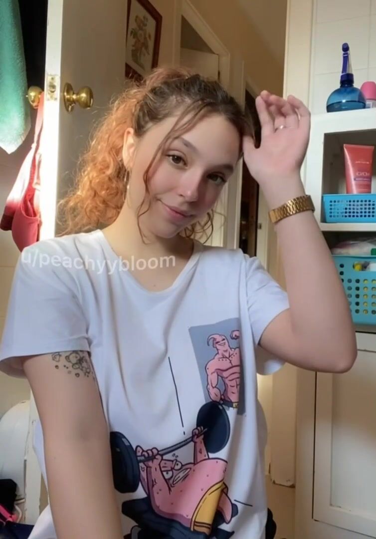 How many strokes would you last between my teen boobs?