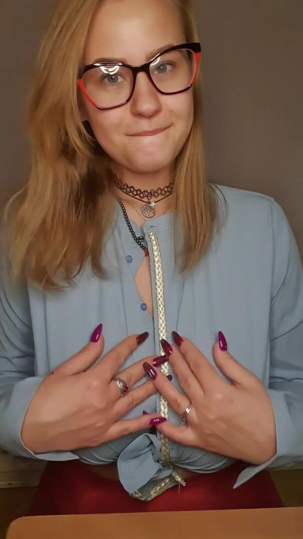Boobbounce and classic shirt