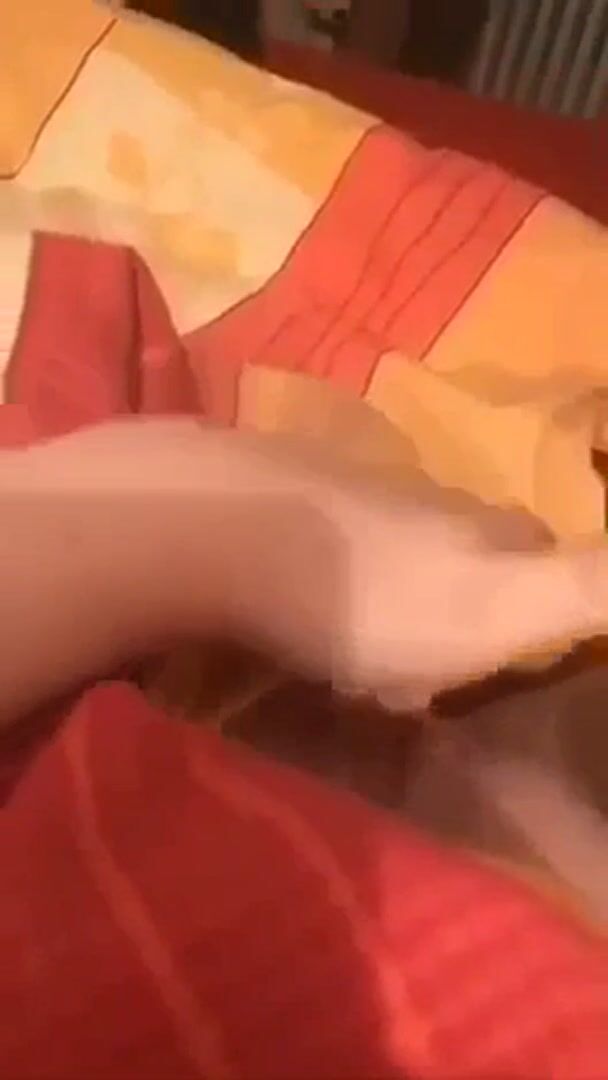 Who wanna watch me more until cum onk.!. K Oli2X