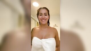 Make me company for a shower? I can make it up to you with bouncing boobs!