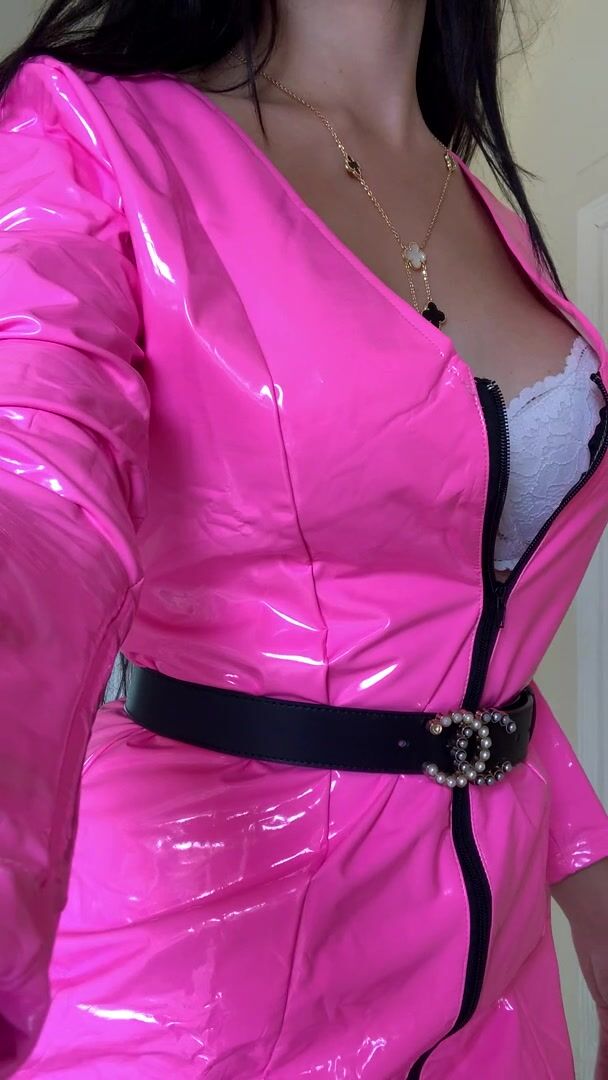 To the boy who called me ugly in college - fuck you I’m hot! №2