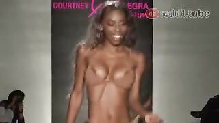 Boob Bounce: Arreyon Ford on the Runway #3