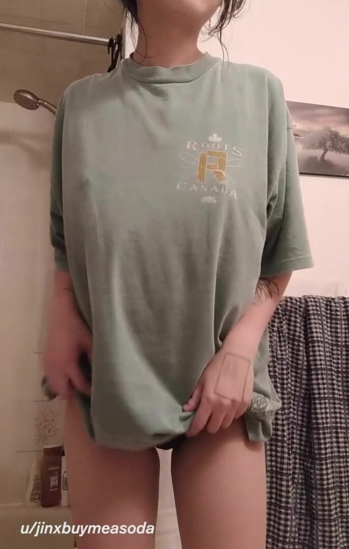 Do you prefer titty-drops or boob-bounces? (here's both)