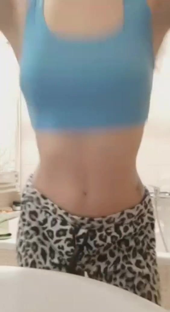 the first 10 are allowed to have sex with me????