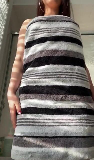 Oops! My towel fell