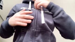 Boob Bounce: In case you were wondering what I’m hiding under my hoodie ???? #3