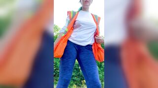 Boob Bounce: I love bouncing my tiddies during a work break ☺️ #3