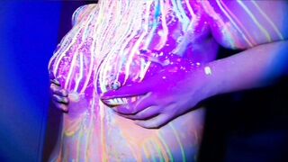 Boob Bounce: I'm new at hypnosis techniques #2