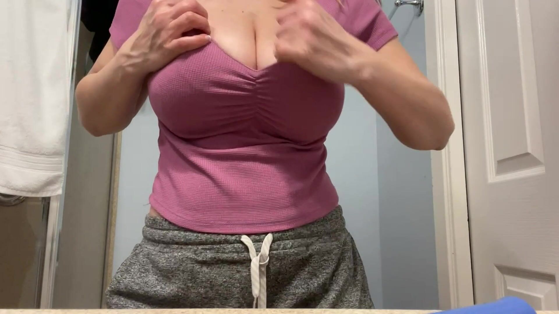 Big Tits MILF