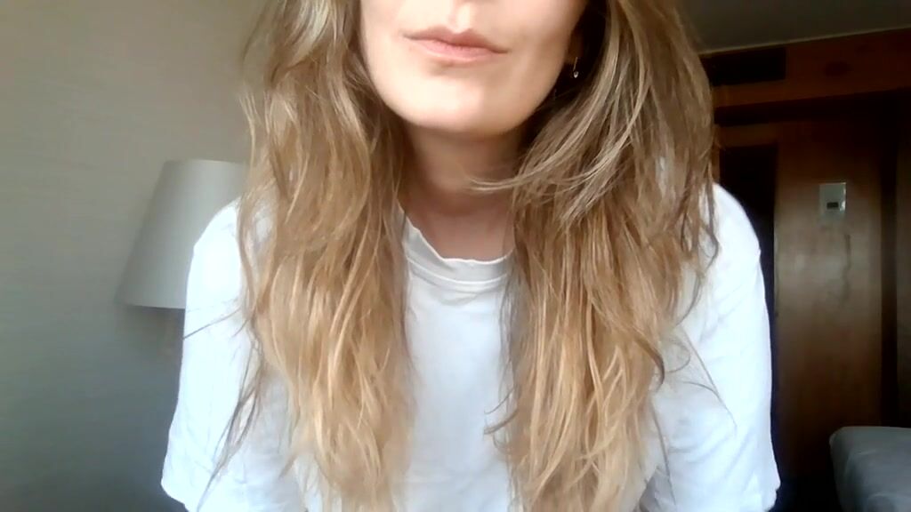 would you fuck this naughty brit?