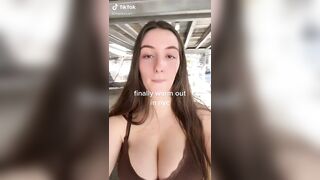 Boob Bounce: Walking in nyc #2