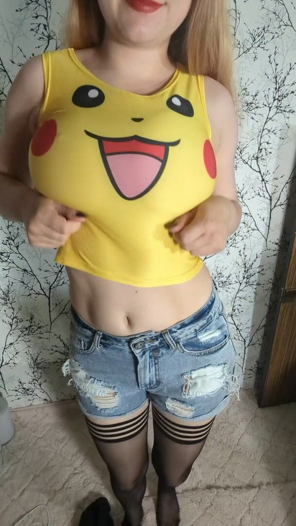 Oh this Pikachu seems very happy :3