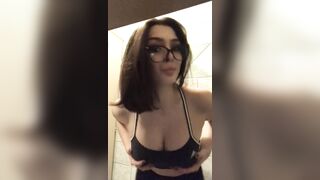 Boob Bounce: hey guys i have 19 year ???? i am very horny come fuck me ???? #2