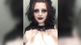 Boob Bounce: some goth titties for ya #2