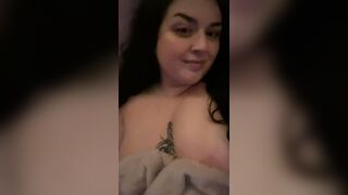 Boob Bounce: would you mind this before bed? #2