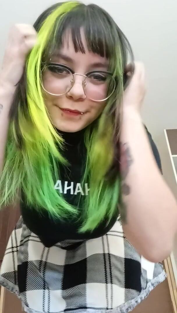 This top makes the bouncing look so much better