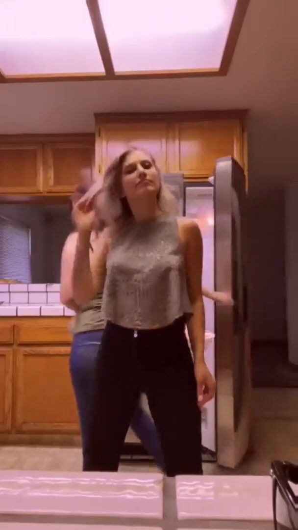 Kitchen boogie