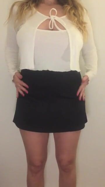 Do you rate my big British boobs?