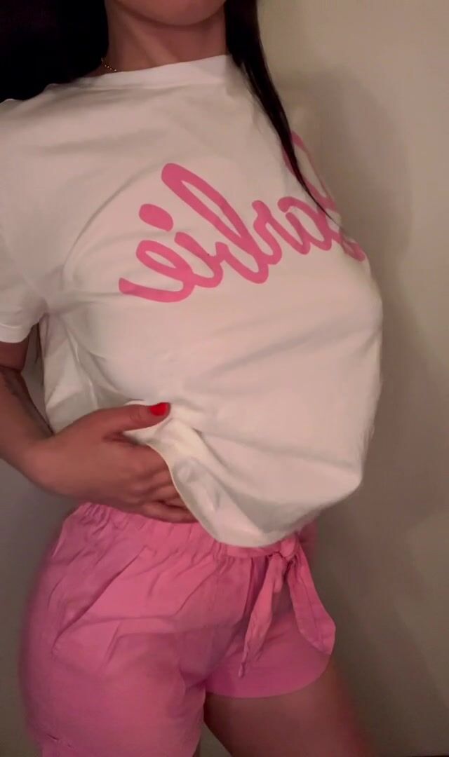 Redditors like you make my boobs bounce