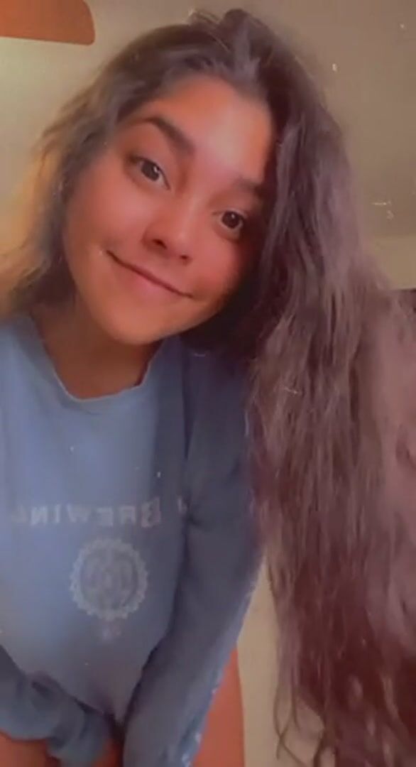 Do you like Latinas, papi?