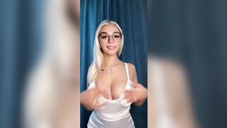 Boob Bounce: Come grab em for me #2