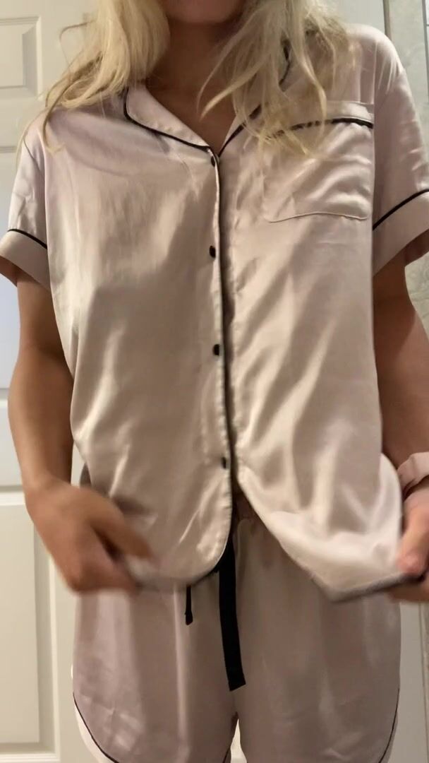 I need someone to play with my titties today, any volunteers? ????